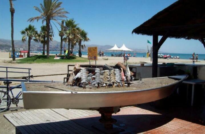 Piso Playa Torremolinos Daire Dış mekan fotoğraf